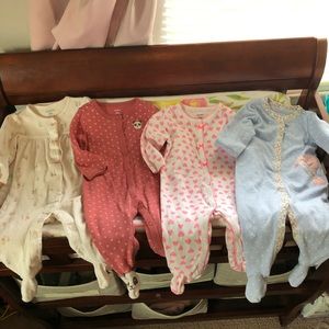 Bundle lot of baby sleepers footies Carter’s 9 mo